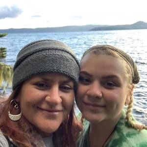 Meet your Posher, Kim